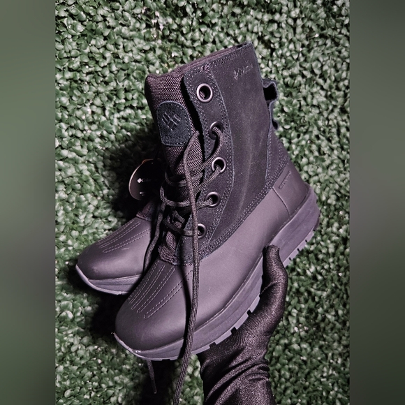 Columbia Shoes - Columbia Black Lace-Up Waterproof Winter Boots